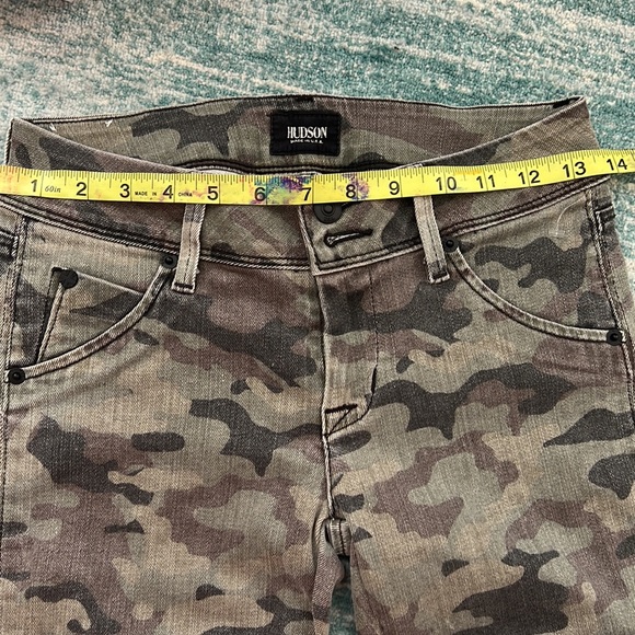 Hudson Jeans Collin Skinny - Picture 5 of 7